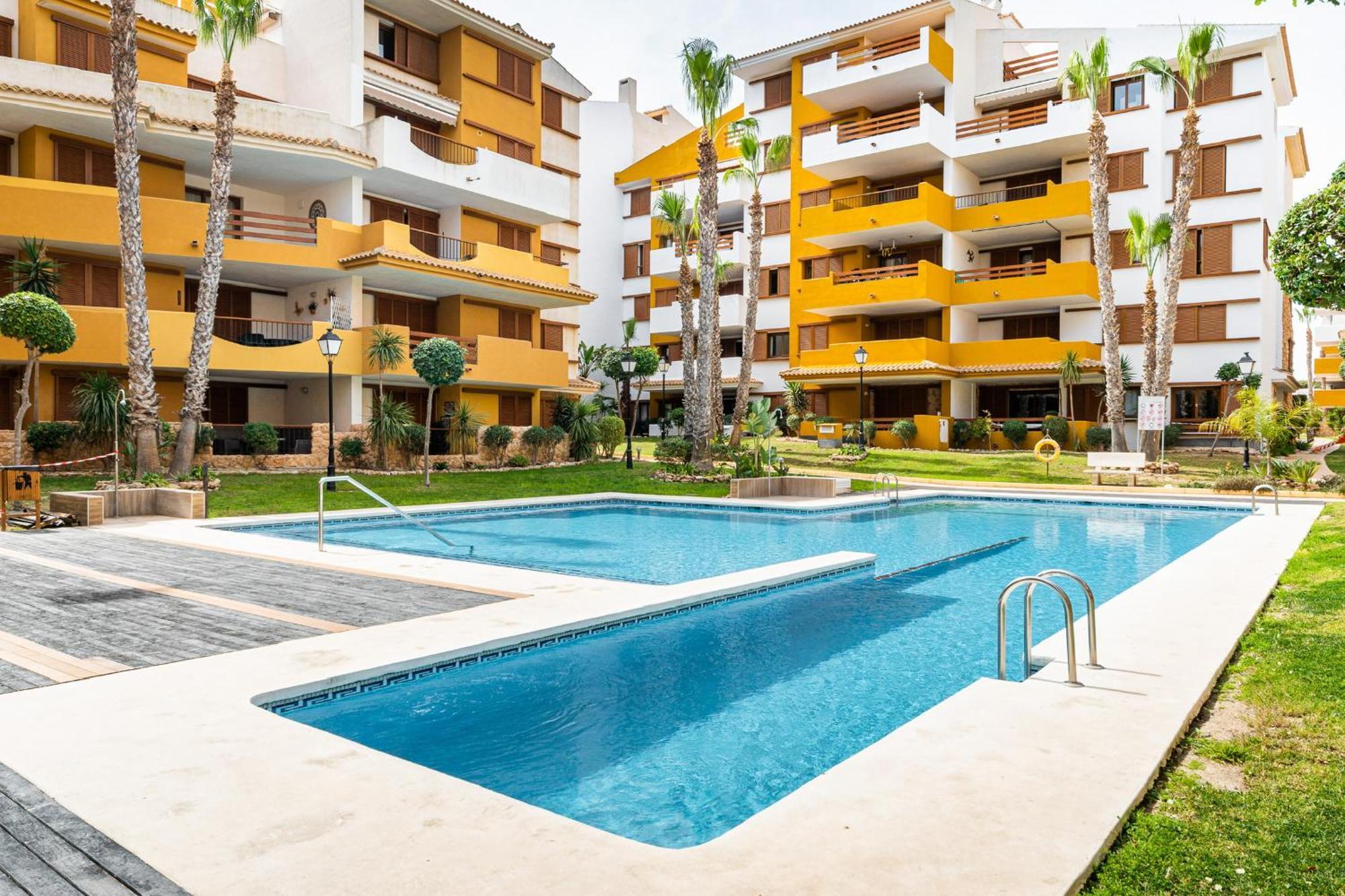 Tornado Apartamento Sunrise Τορεβιέχα Εξωτερικό φωτογραφία