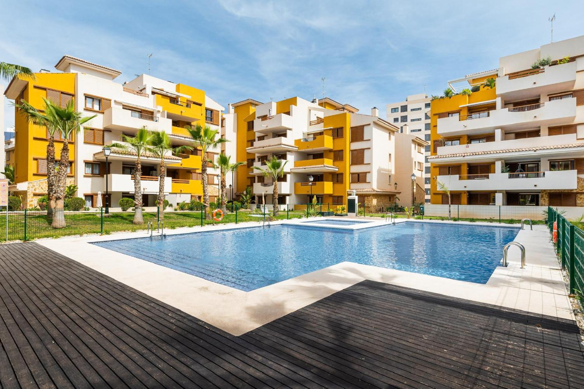 Tornado Apartamento Sunrise Τορεβιέχα Εξωτερικό φωτογραφία